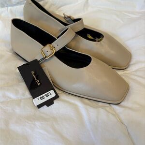 Massimo Dutti Beige Mary Jane Flats